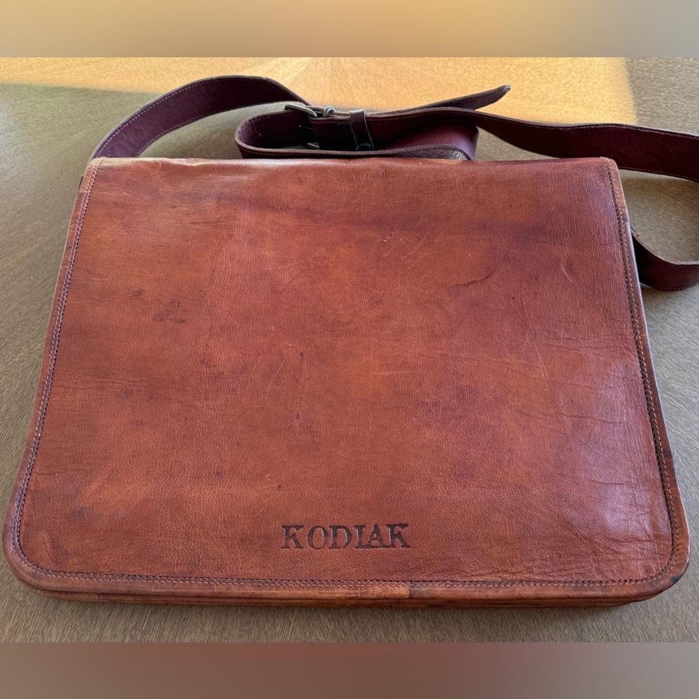 Genuine leather messenger bag